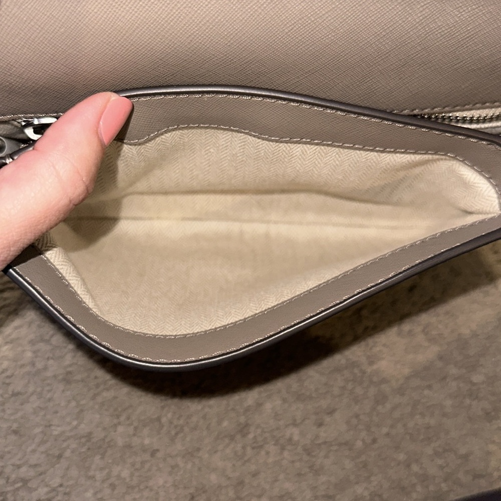 Tory Burch Metallic Taupe Crossbody Bag - Picture 7 of 10